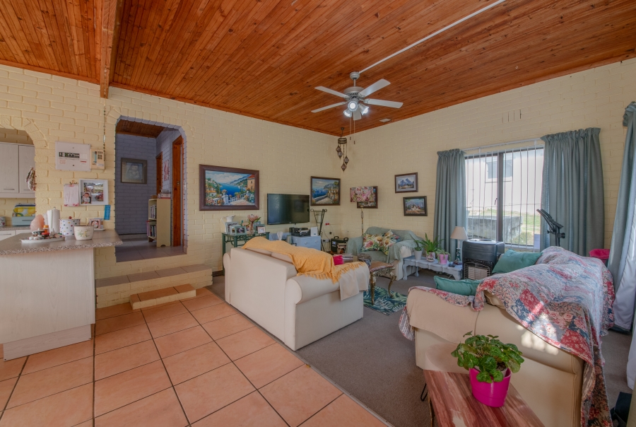 2 Bedroom Property for Sale in Pringle Bay Western Cape